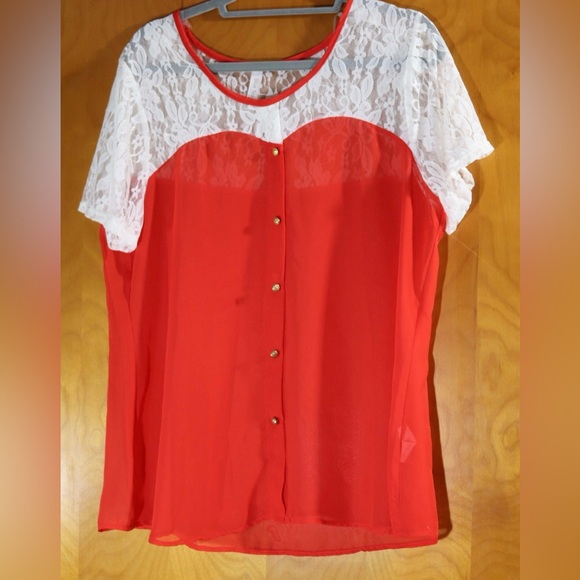 Blue Note red sheer with white lace top, size 2X - Picture 7 of 8